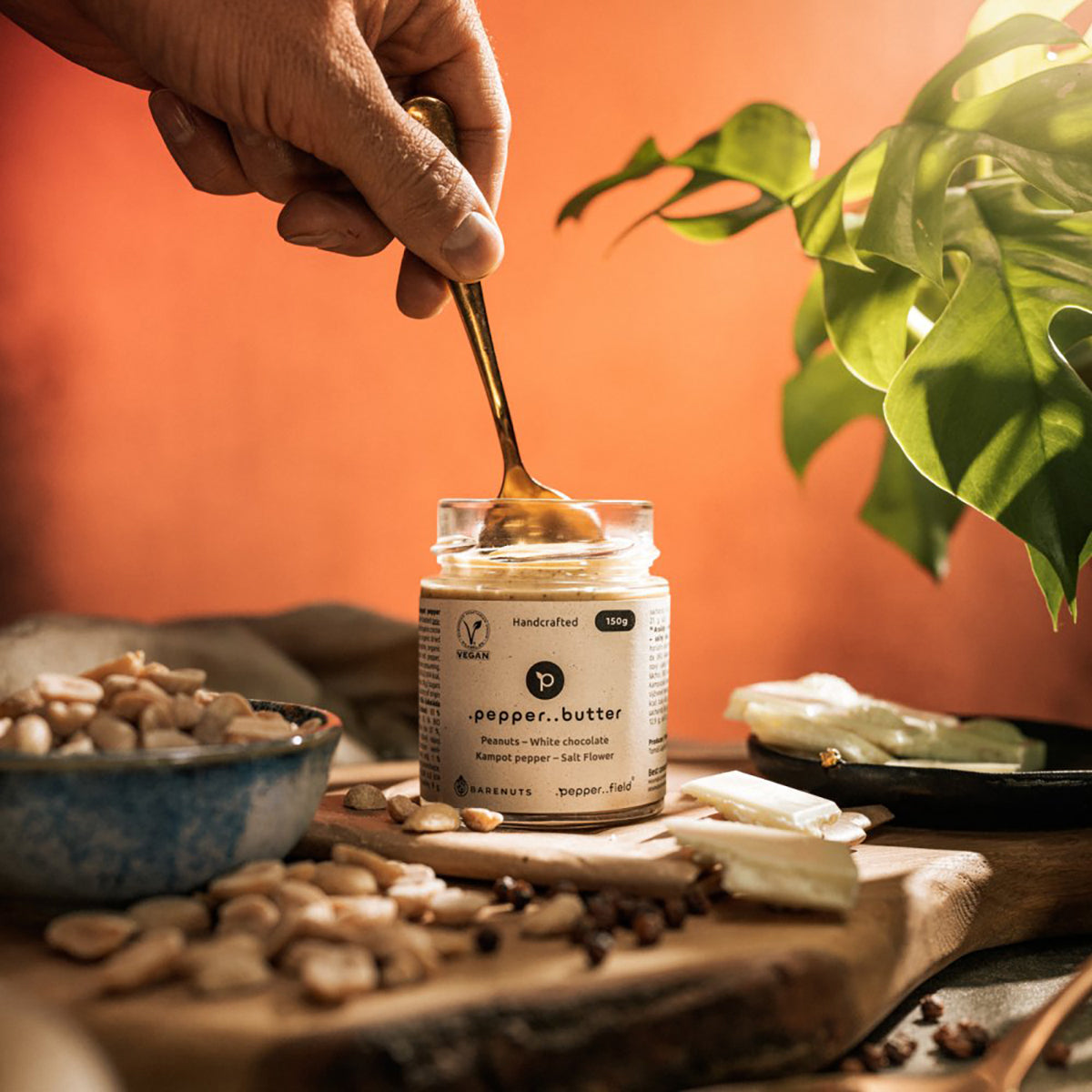 Peanut butter with fleur de sel, white chocolate, and Kampot  pepper 150 g